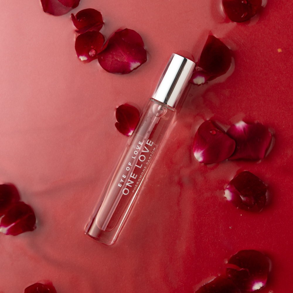 Eye of Love One Love travel sized pheromone parfum